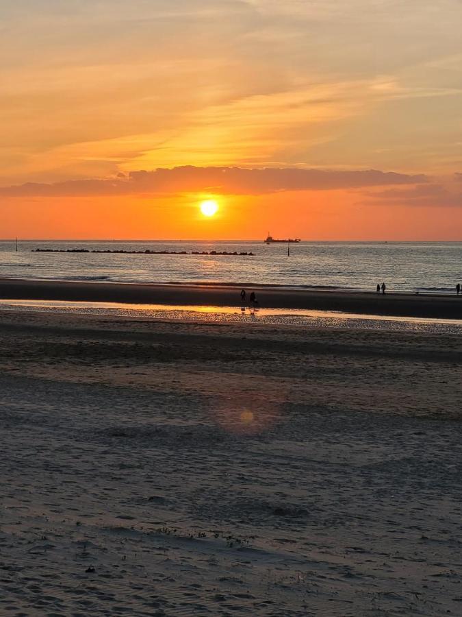 Ferienwohnung Malo Les Bains Proche Plage Dunkirk Exterior foto